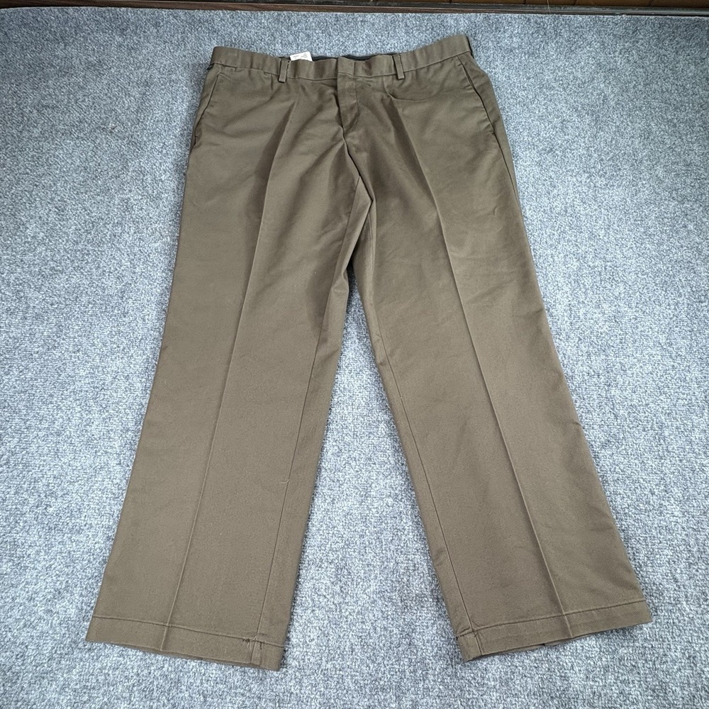 Vintage Y2K Dockers Stain Defender Pants Mens‎ 42x30 Brown Pleated Teflon Office